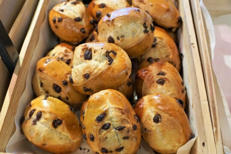 Milchbrötchen mit Schokolade tolles Gebäck zum Frühstück cooknsoul de