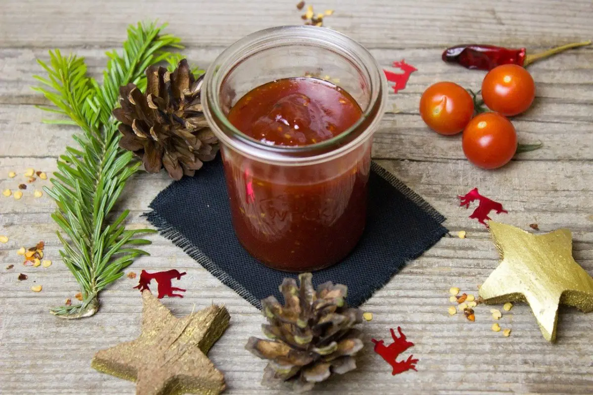 Tomaten Marmelade mit Chili und Vanille