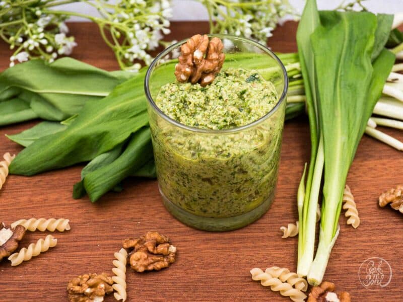 Bärlauchpesto mit Walnüssen Rezept