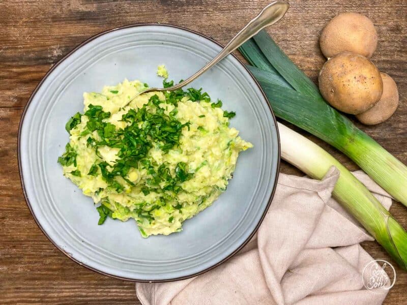 Veganes Kartoffelpüree mit Kräutern | cooknsoul.de